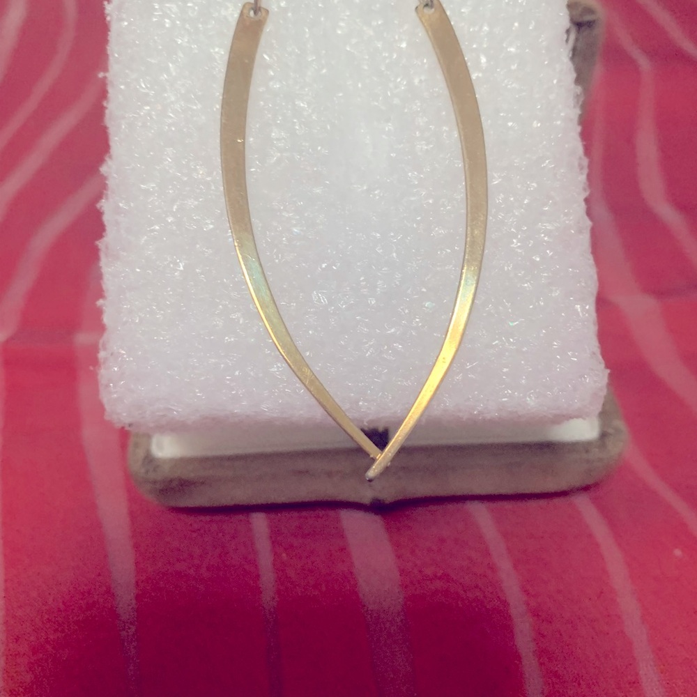 Unbranded earrings